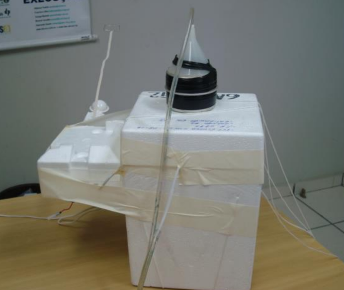 Imagem da caixa com a sonda de Ozônio